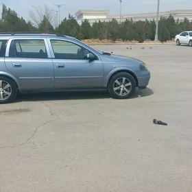 Opel Astra 2003