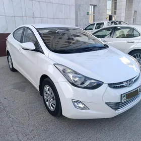 Hyundai Elantra 2011