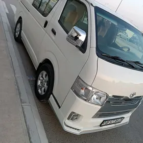 Toyota Hiace 2007