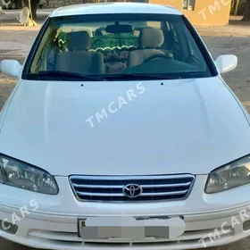 Toyota Camry 1999