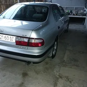 Toyota Carina 1994