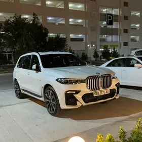 BMW X7 2020