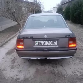 Opel Vectra 1992