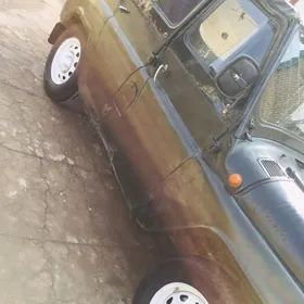 UAZ 469 1985