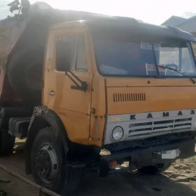 Kamaz 5320 1990