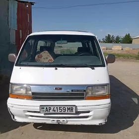 Toyota Hiace 1992