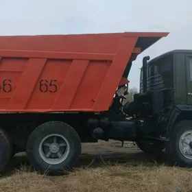 Kamaz 5320 1990