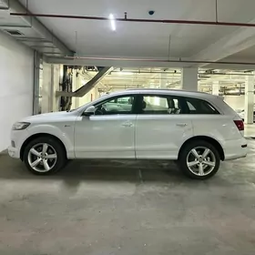 Audi Q7 2016