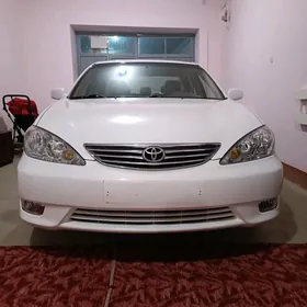 Toyota Camry 2005