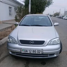 Opel Astra 2001