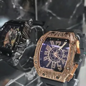 Richard Mille sagat часы