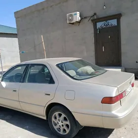 Toyota Camry 1998