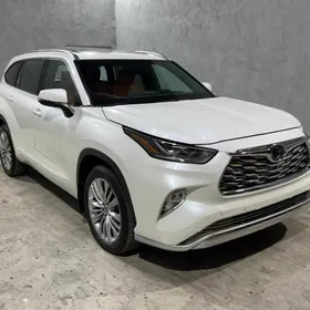 Toyota Highlander 2020