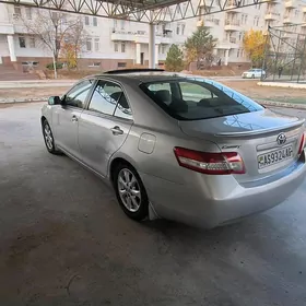 Toyota Camry 2010