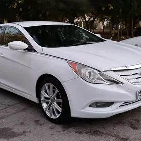 Hyundai Sonata 2012