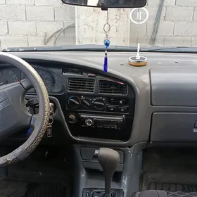 Toyota Camry 1995