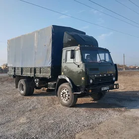 Kamaz 5320 1990