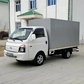 Hyundai H100 2012