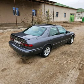 Toyota Camry 1998