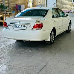 Toyota Camry 2005