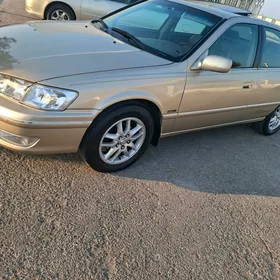 Toyota Camry 2001