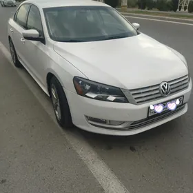 Volkswagen Passat 2013