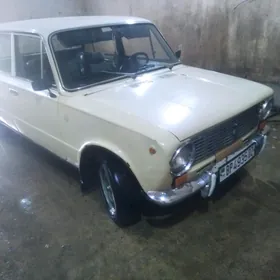 Lada 2104 1981