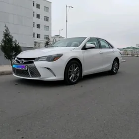 Toyota Camry 2016