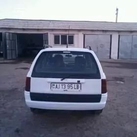 Opel Astra 1993