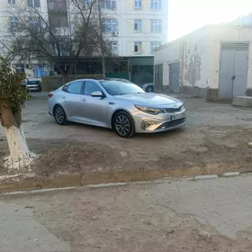 Kia Optima 2019