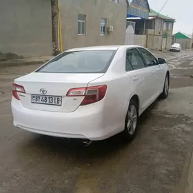 Toyota Camry 2012