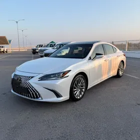 Lexus ES 350 2023