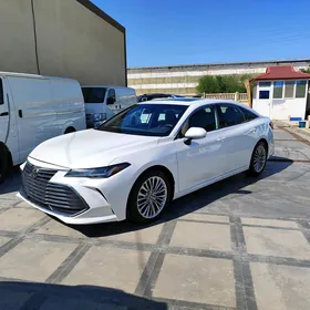 Toyota Avalon 2020