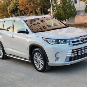 Toyota Highlander 2018