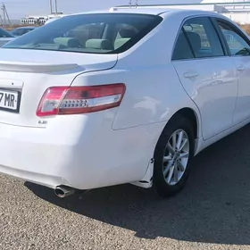 Toyota Camry 2010