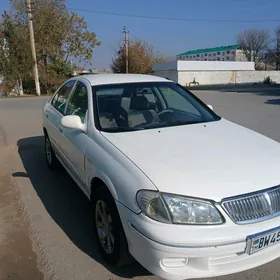 Nissan Sunny 2001