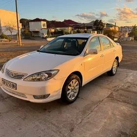 Toyota Camry 2004