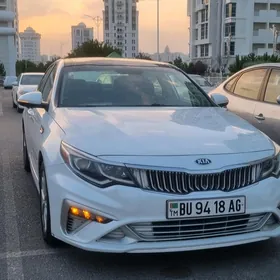 Kia Optima 2018