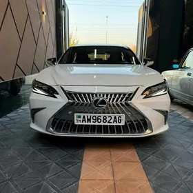 Lexus ES 350 2019