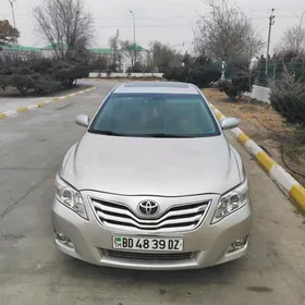 Toyota Camry 2011