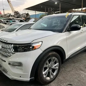 Ford Explorer 2023