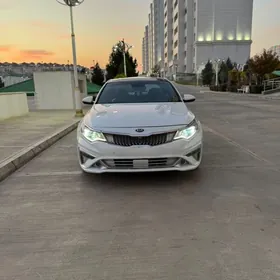 Kia Optima 2018