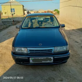 Opel Vectra 1989