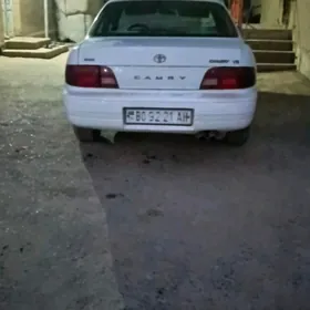 Toyota Camry 1996