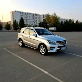 Mercedes-Benz ML350 2013