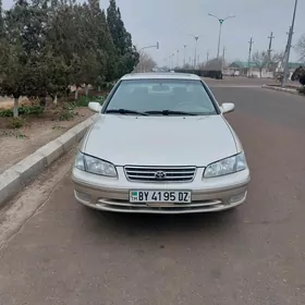 Toyota Camry 1997