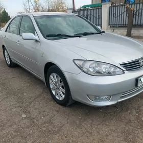 Toyota Camry 2003