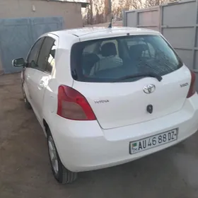 Toyota Yaris 2008