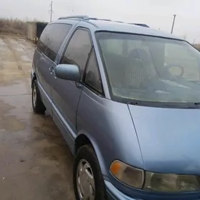 Toyota Previa 1992