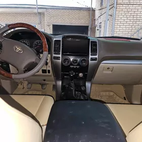 Toyota Land Cruiser Prado 2006